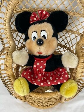 Vintage Disneyland Disney World Minnie Mouse Plush Korea 8” Red Polka Dot